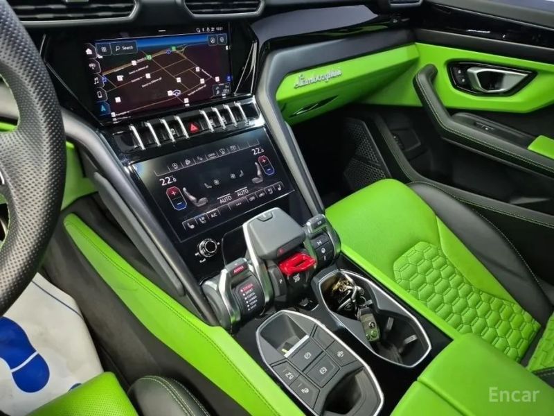 Lamborghini urus