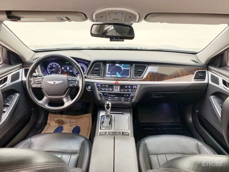 Hyundai Genesis
