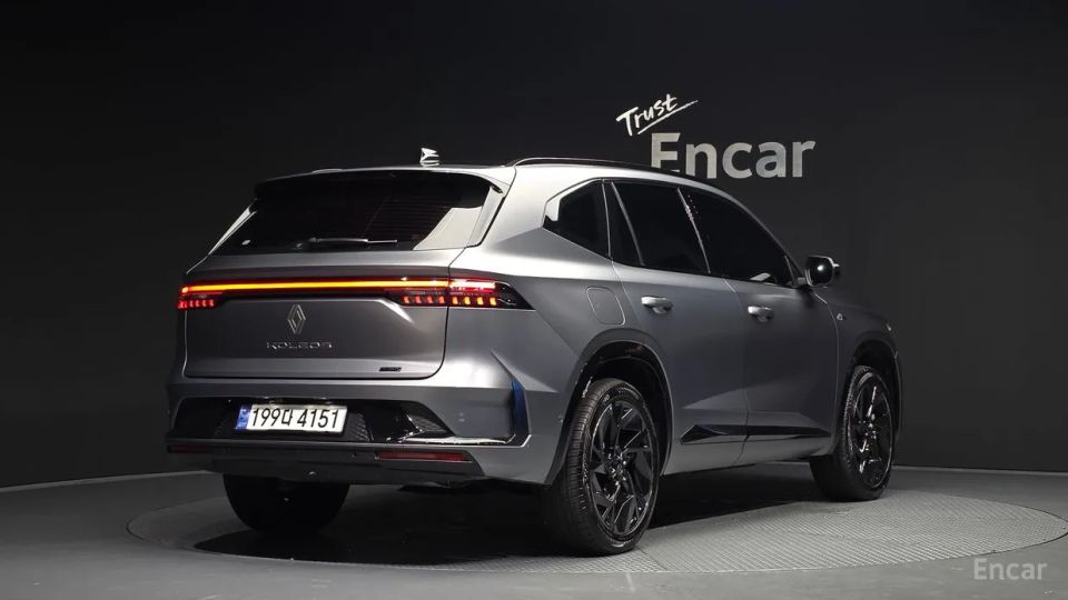 Renault-KoreaSamsung Grand Koleos