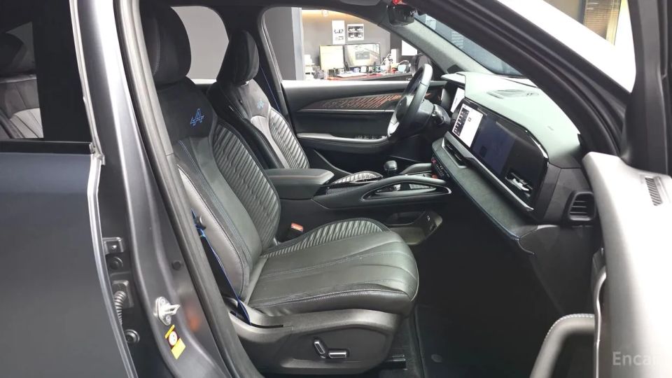 Renault-KoreaSamsung Grand Koleos