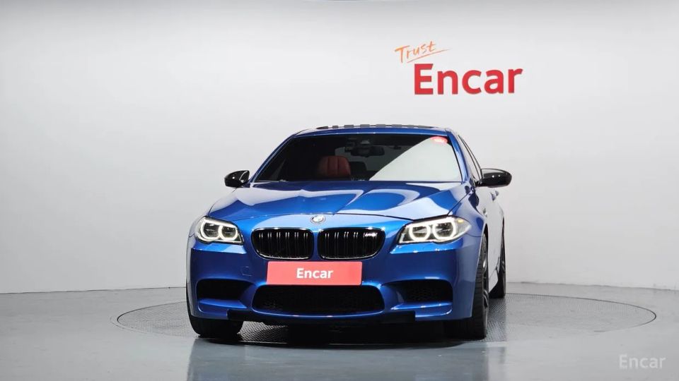 BMW M5