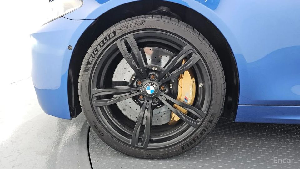 BMW M5