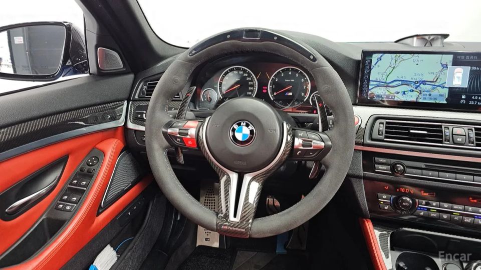 BMW M5