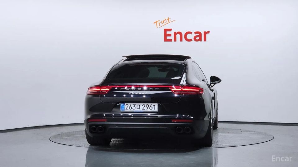 Porsche Panamera
