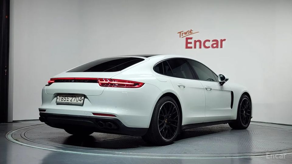 Porsche Panamera