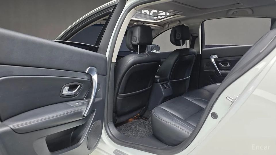 Renault-KoreaSamsung SM5
