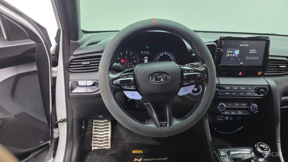Hyundai Veloster