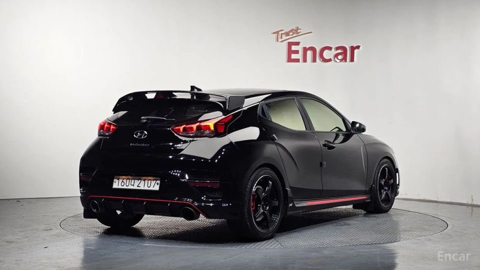 Hyundai Veloster