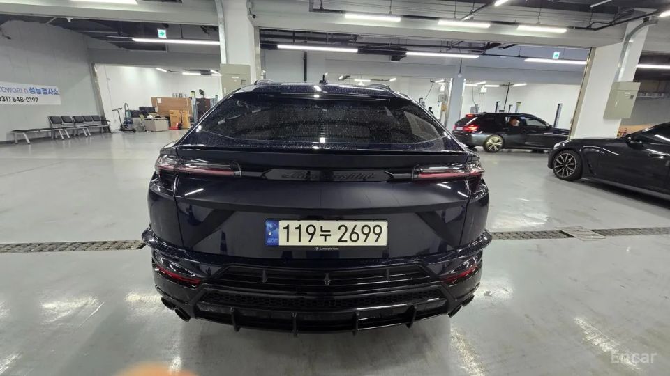 Lamborghini urus