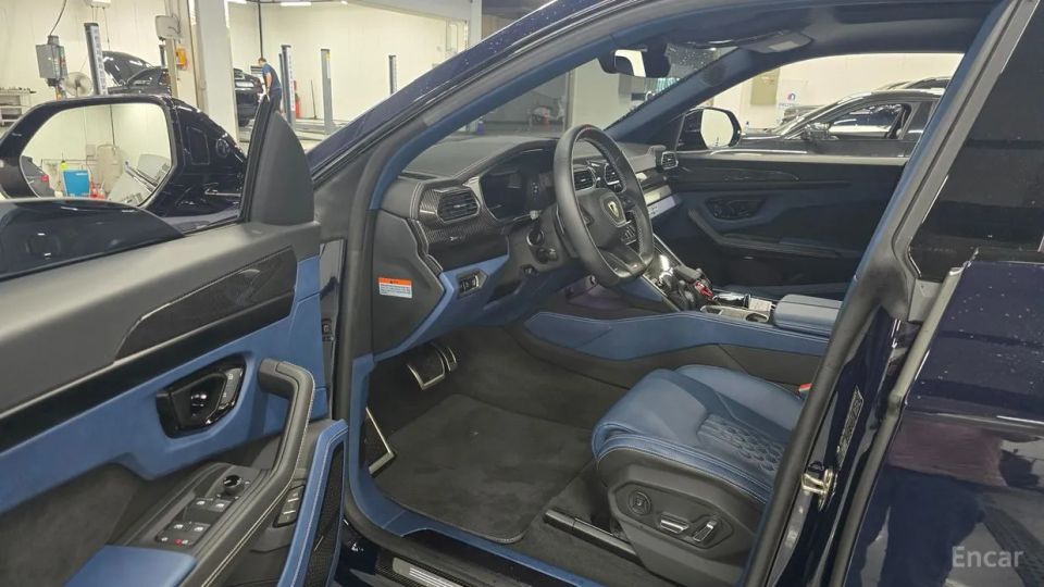 Lamborghini urus