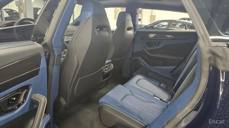 Lamborghini urus