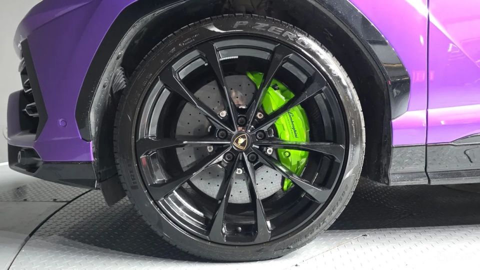 Lamborghini urus