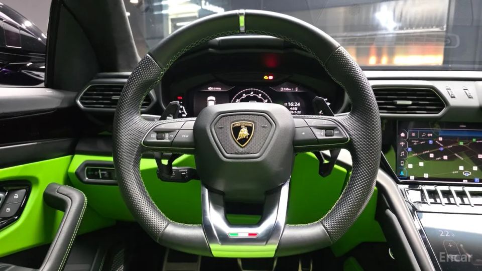 Lamborghini urus
