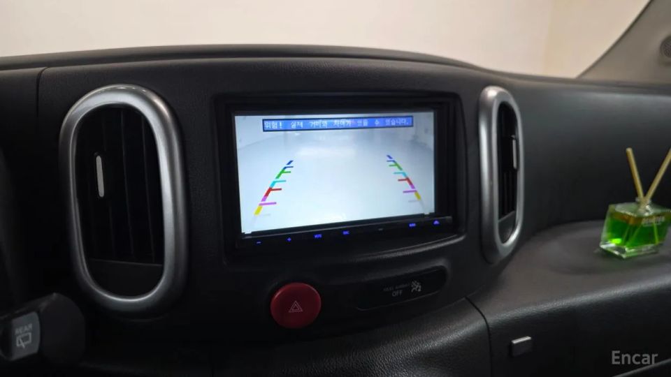 Nissan Cube