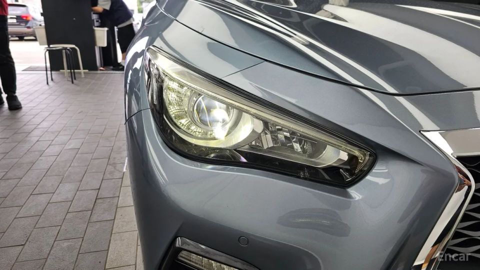 Infiniti Q50