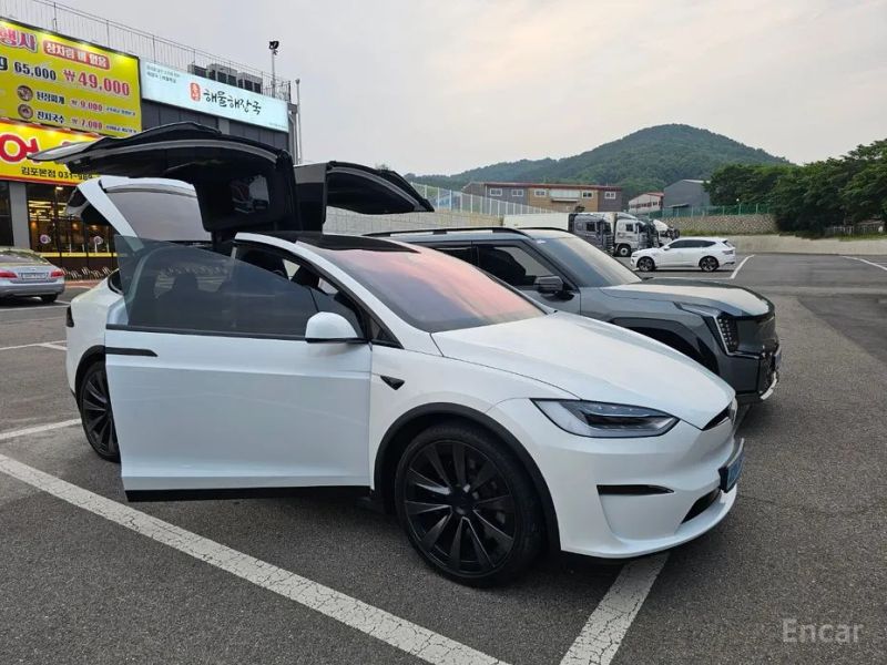 Tesla model-x