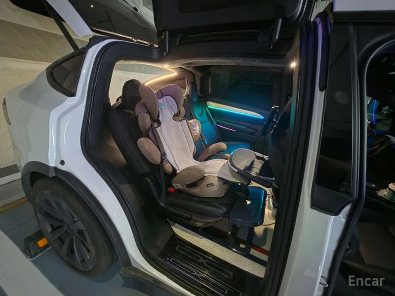 Tesla model-x