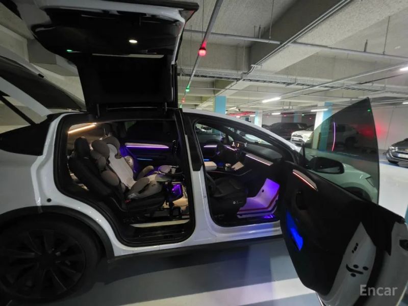 Tesla model-x