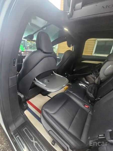 Tesla model-x