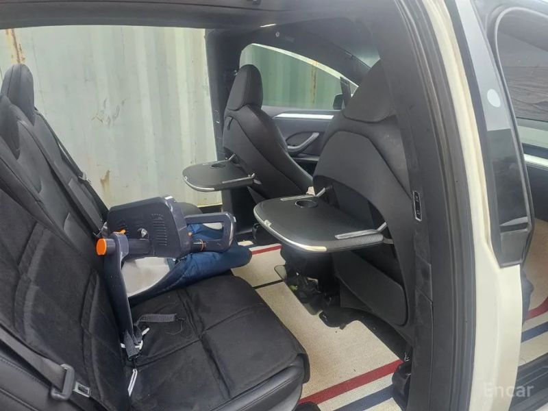 Tesla model-x