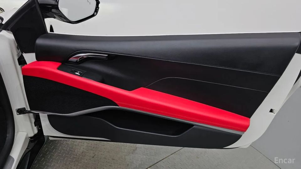 Lotus Emira
