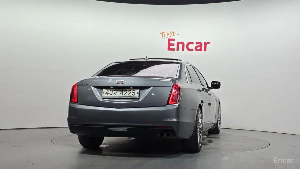 Cadillac CT6