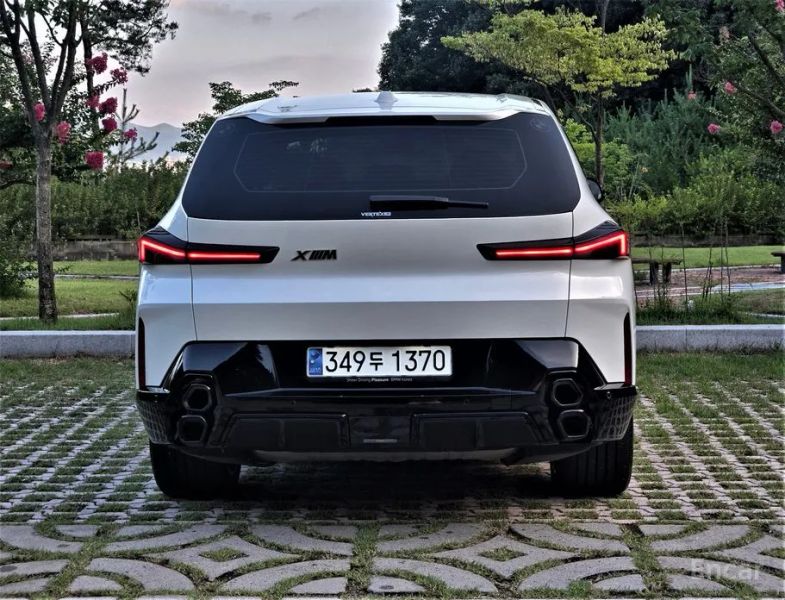 BMW XM