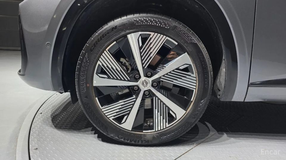 Renault-KoreaSamsung Grand Koleos
