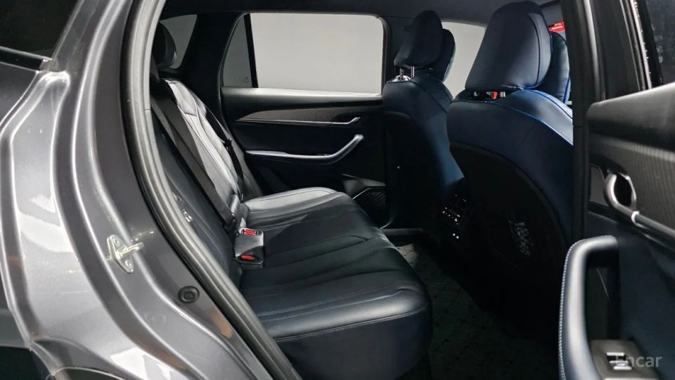 Renault-KoreaSamsung Grand Koleos