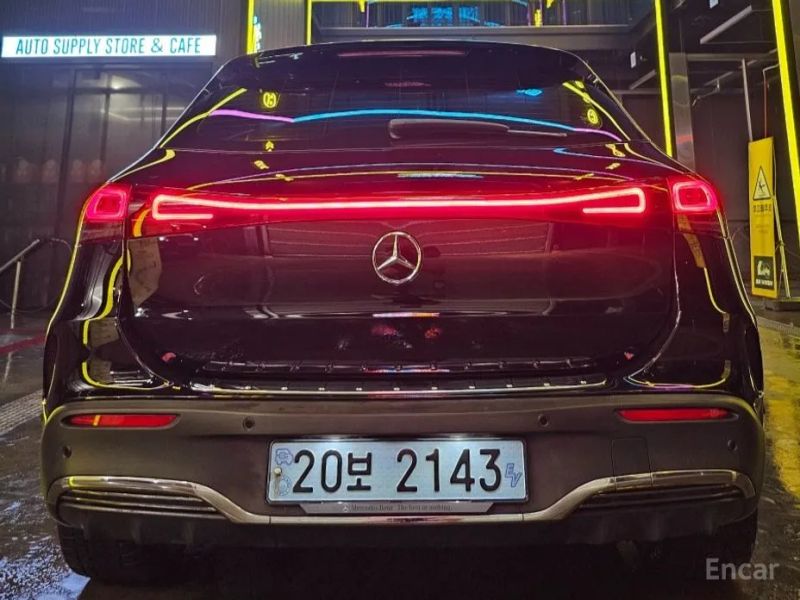 Mercedes-Benz EQA