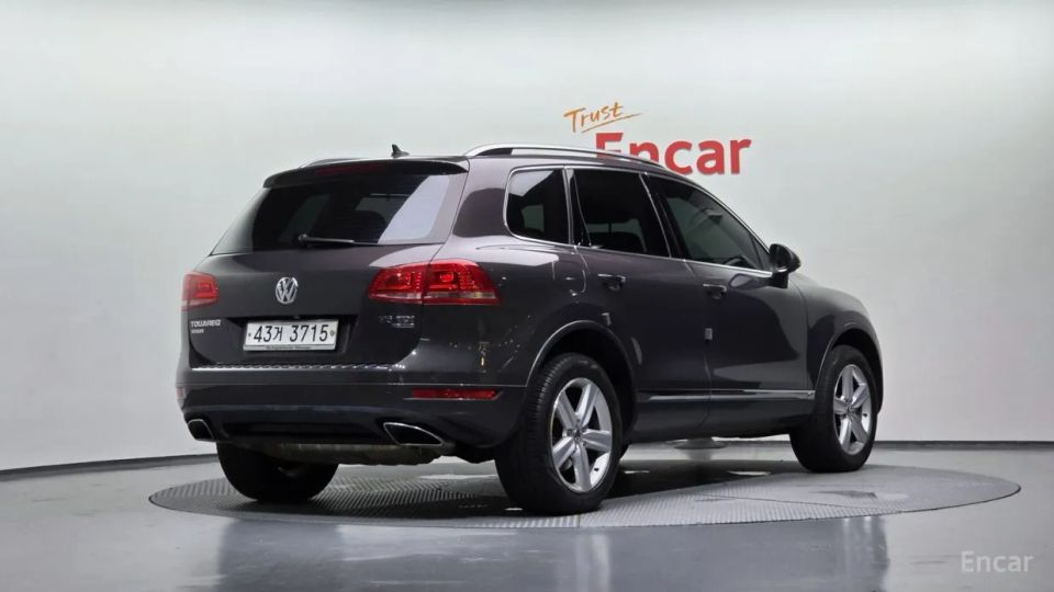 Volkswagen Touareg
