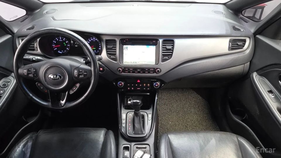 Kia Carens