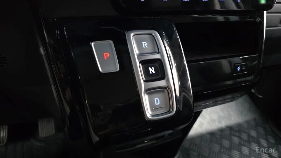 Hyundai ST1