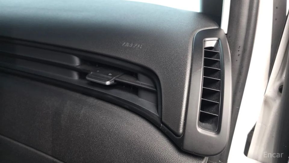 Hyundai ST1