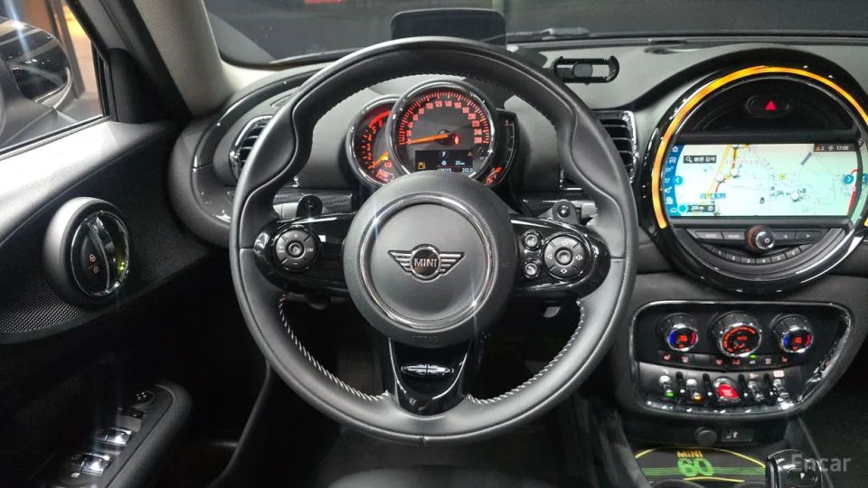 Mini clubman