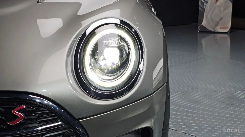 Mini clubman