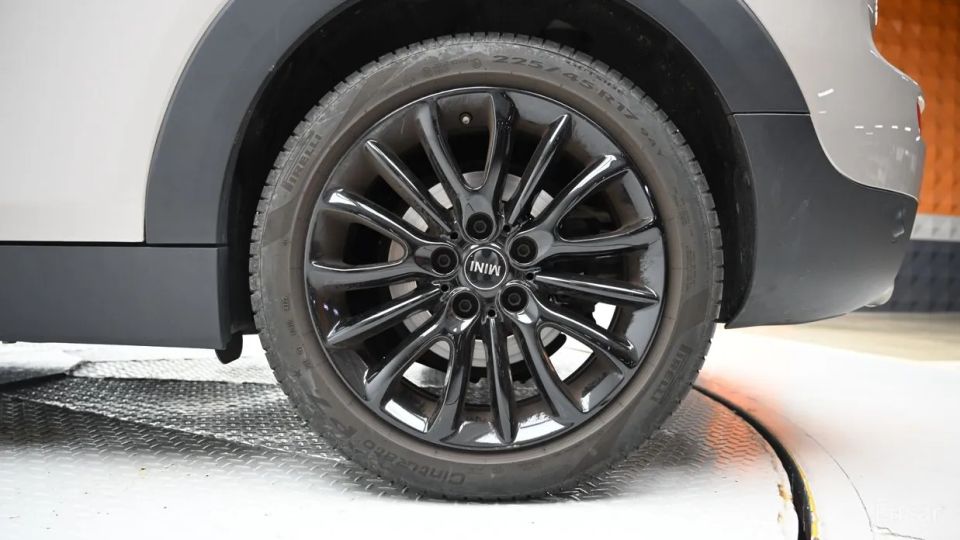 Mini clubman