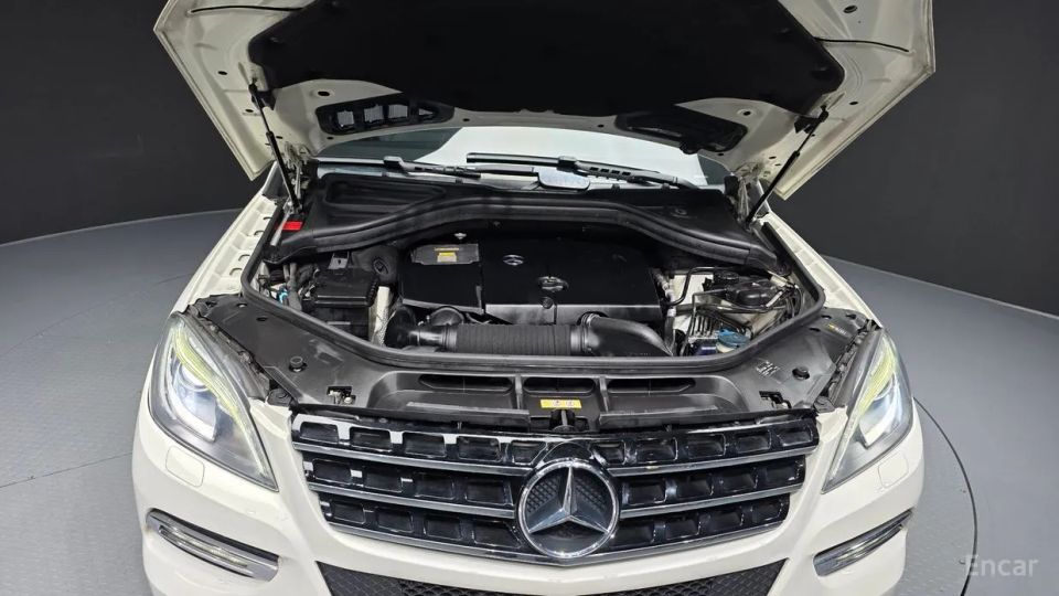 Mercedes-Benz M-class