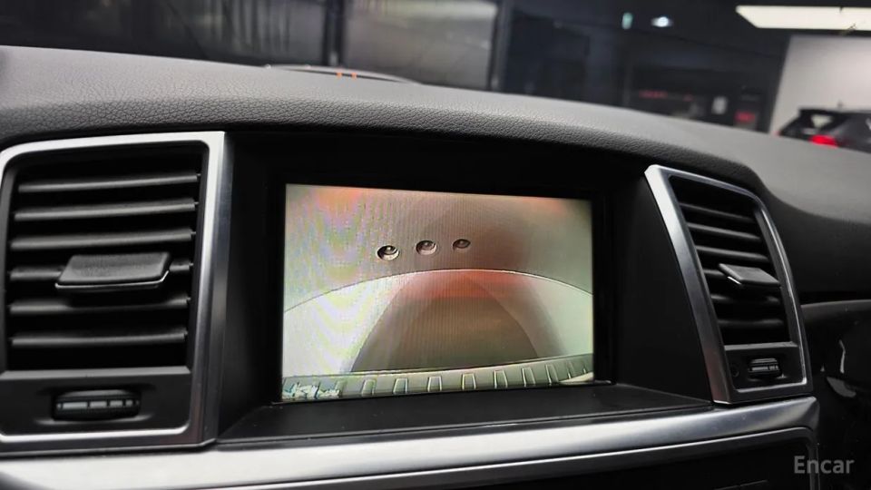 Mercedes-Benz M-class