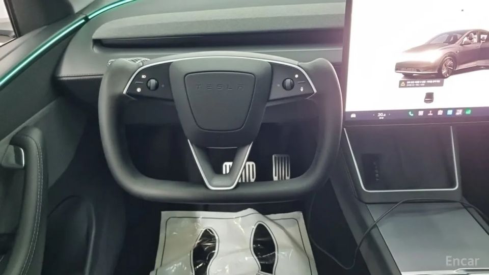 Tesla model-y