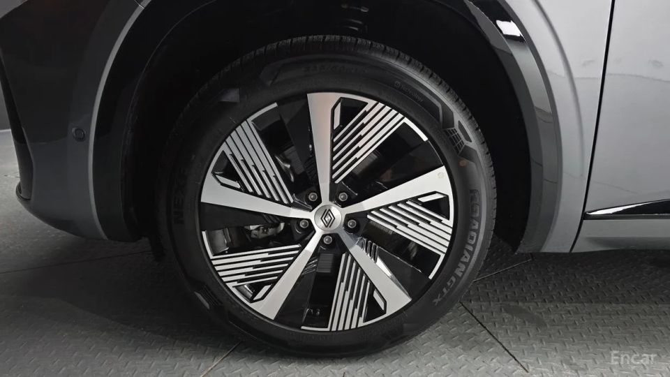 Renault-KoreaSamsung Grand Koleos