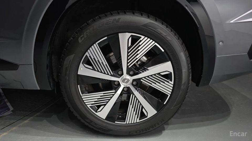 Renault-KoreaSamsung Grand Koleos