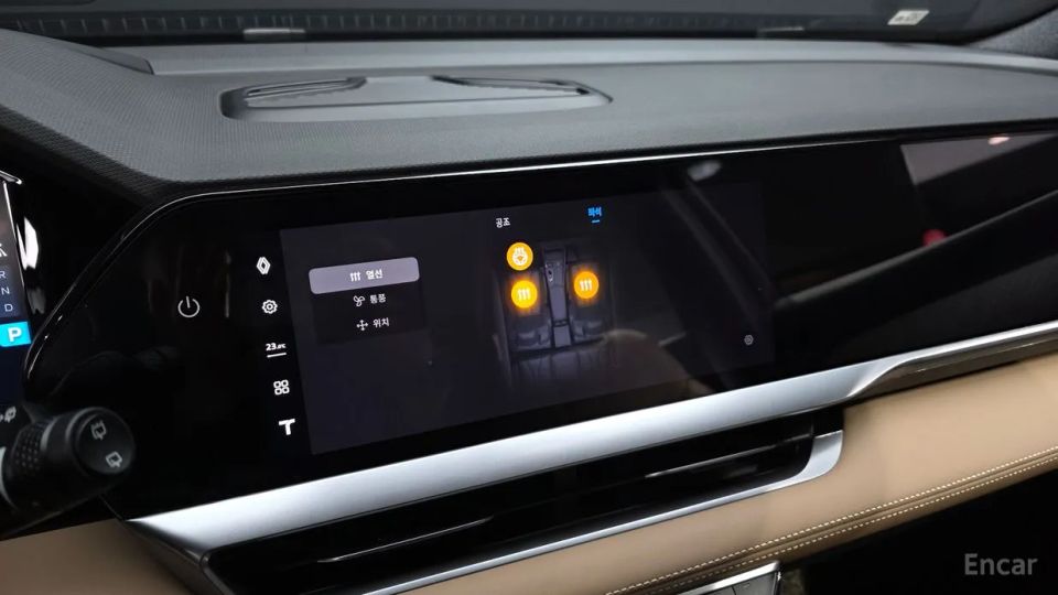 Renault-KoreaSamsung Grand Koleos