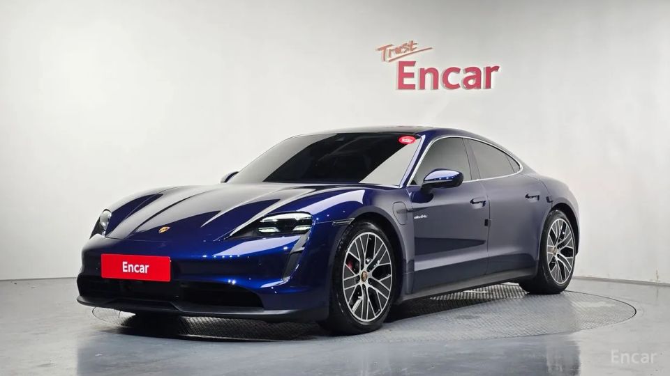 Porsche Taycan