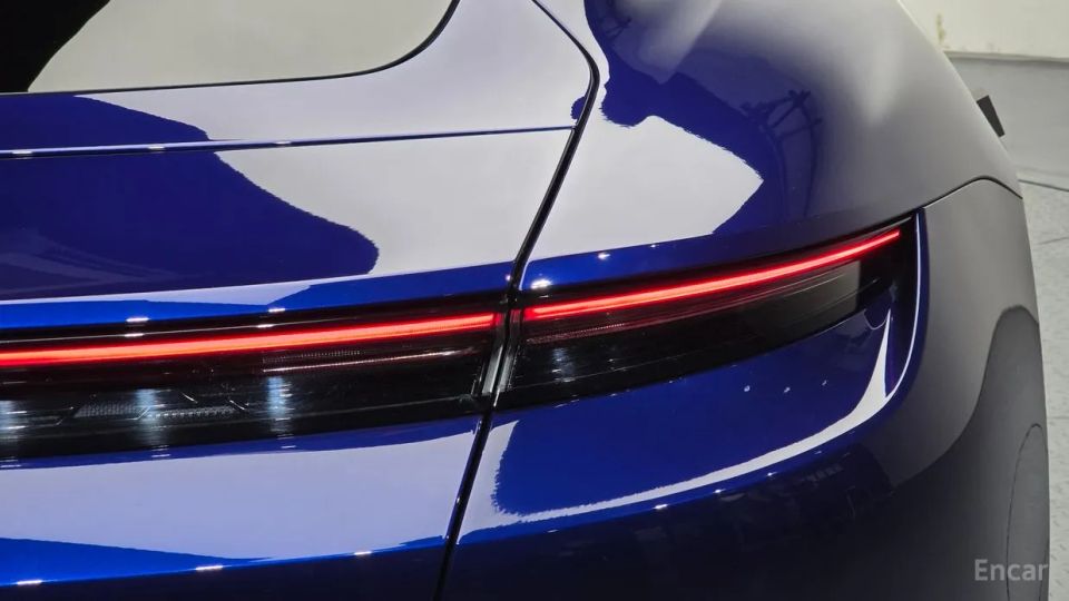 Porsche Taycan