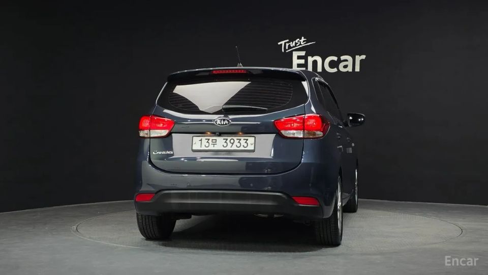 Kia Carens