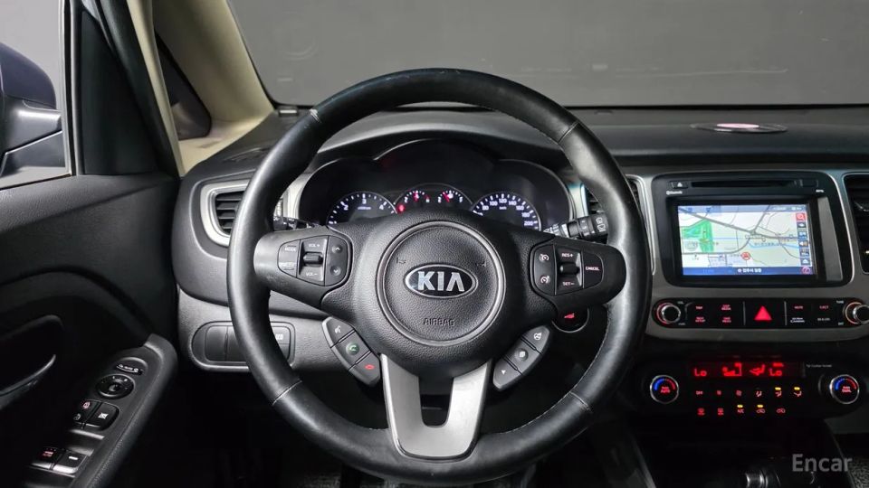 Kia Carens