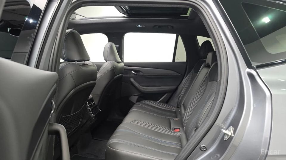 Renault-KoreaSamsung Grand Koleos
