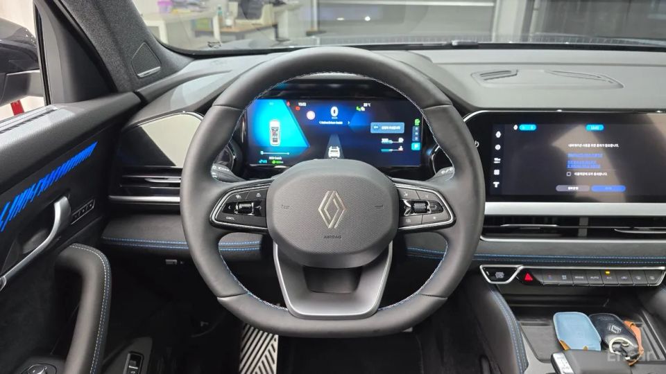 Renault-KoreaSamsung Grand Koleos