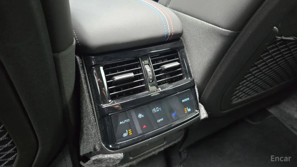 Renault-KoreaSamsung Grand Koleos